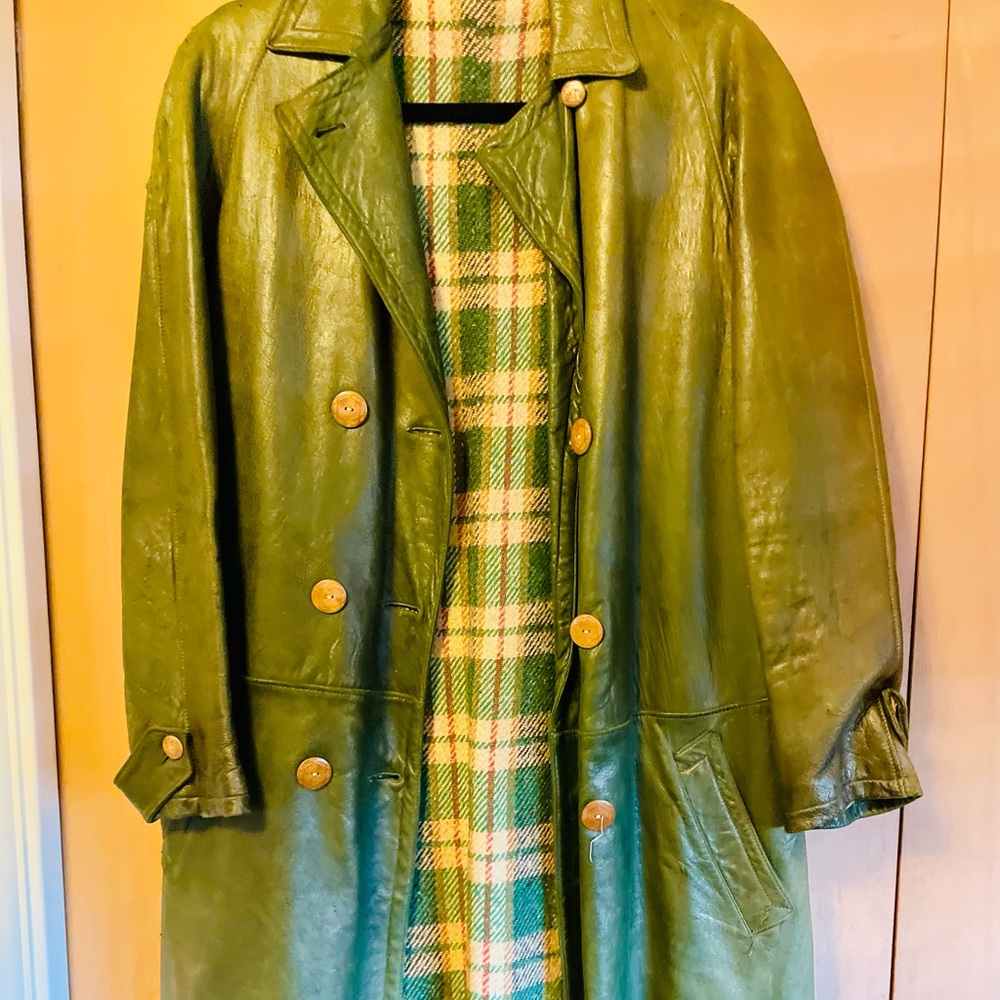 Vintage Olive Green Women's Trench Coat